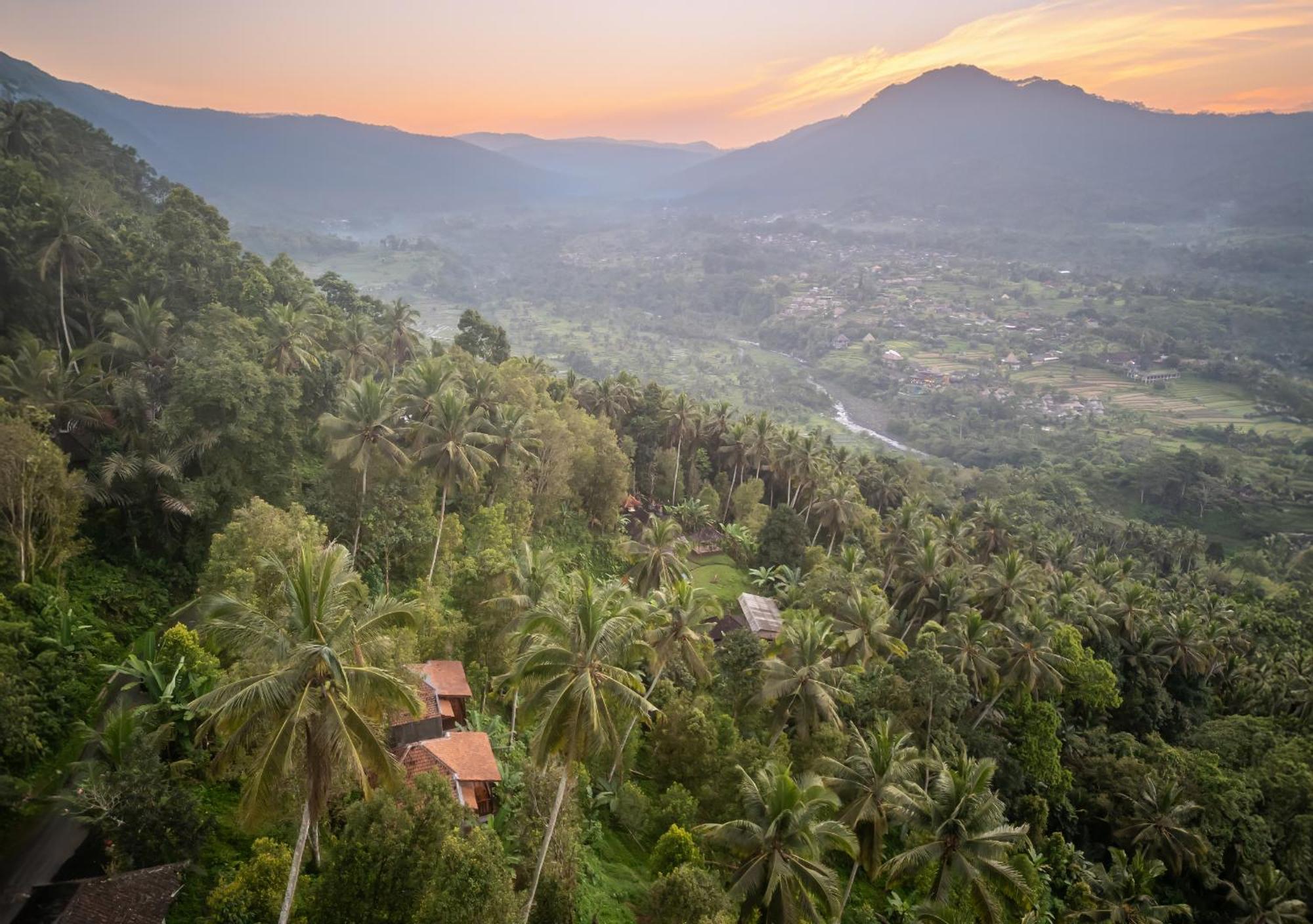 Cemara Green Hill By Samhita Bali Silebeng Buitenkant foto